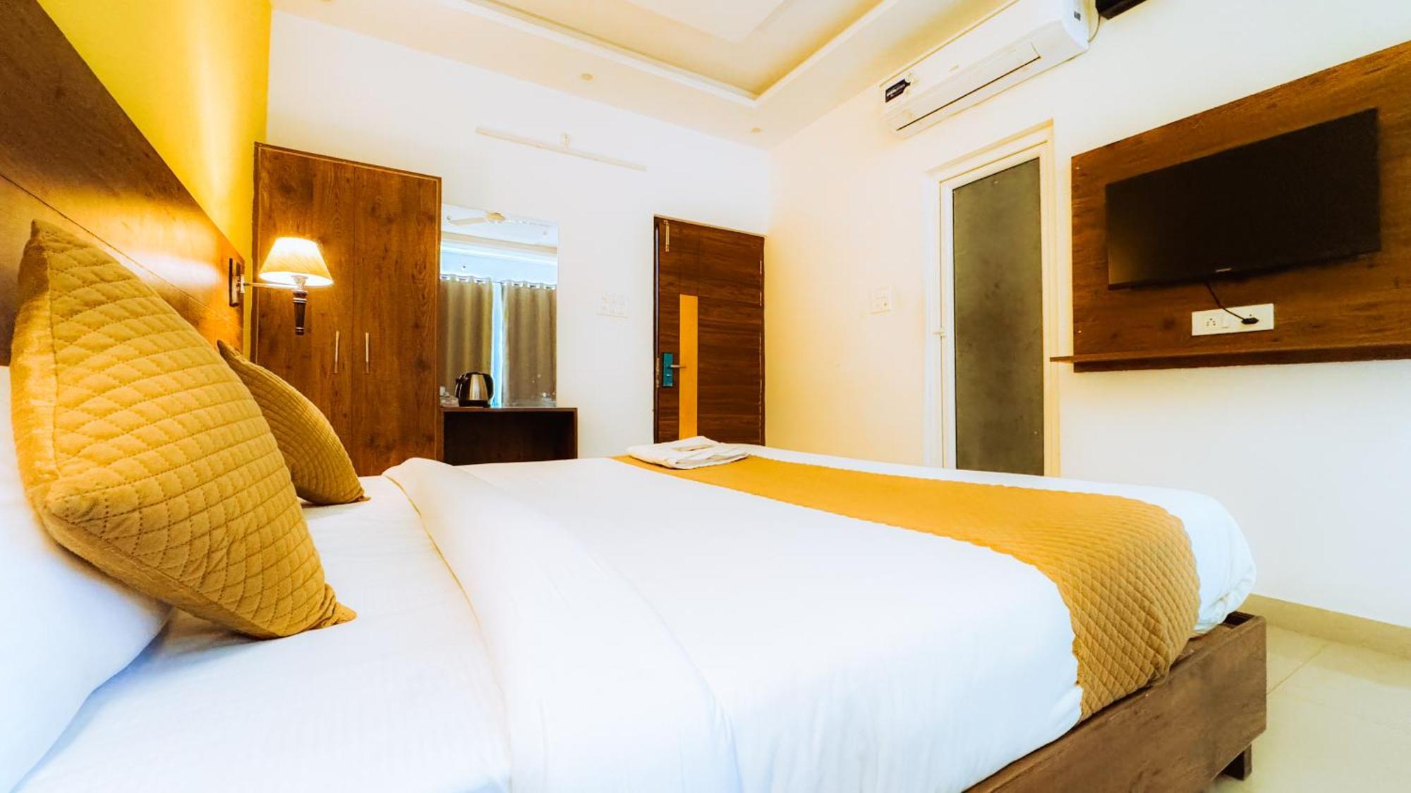 Hot - House Of Travellers, Rishikesh Albergue Exterior foto