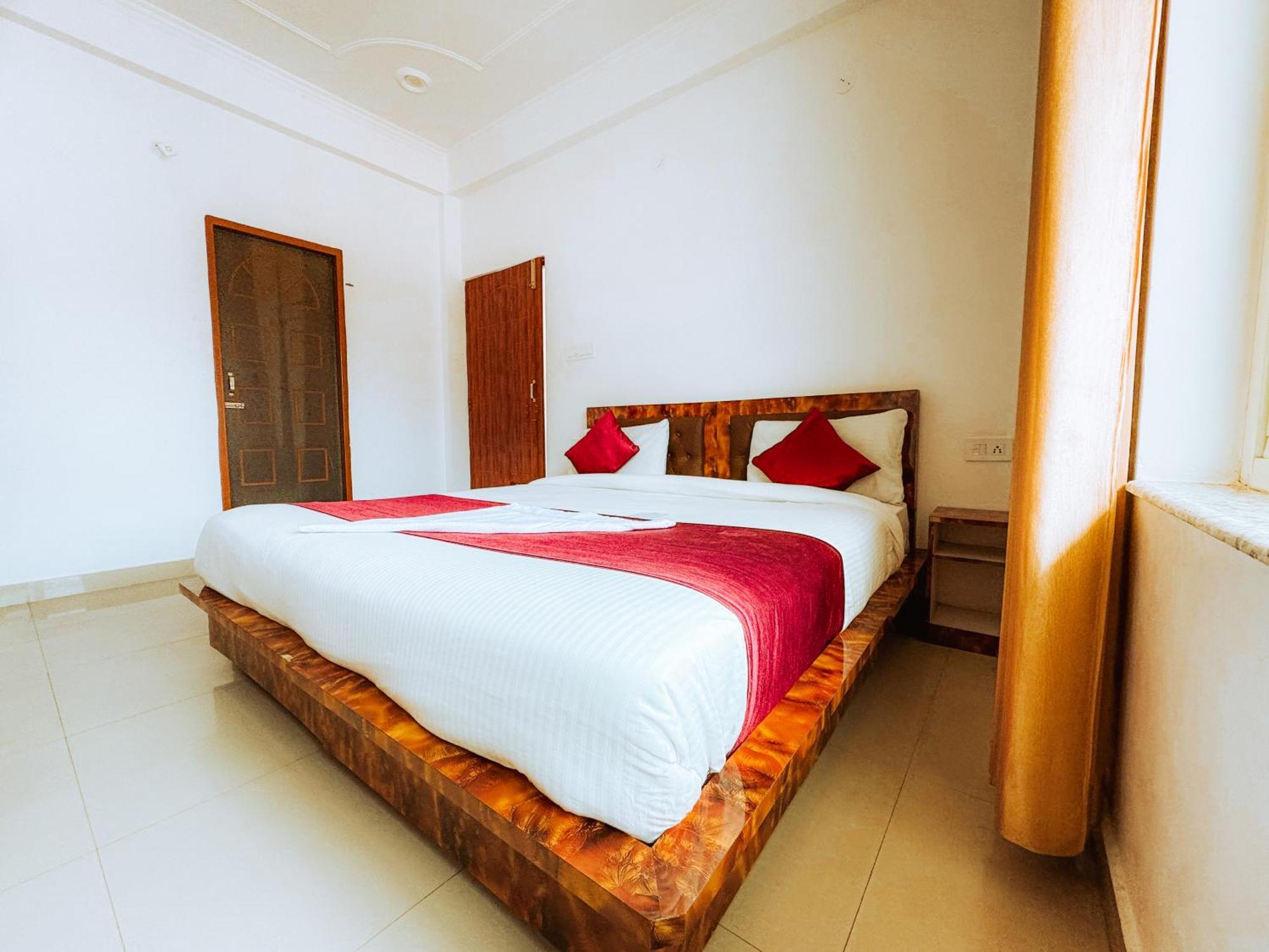 Hot - House Of Travellers, Rishikesh Albergue Exterior foto